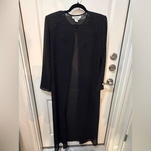 Vintage ADRIANNA PAPELL Black Long Shrug Women’s Size Medium